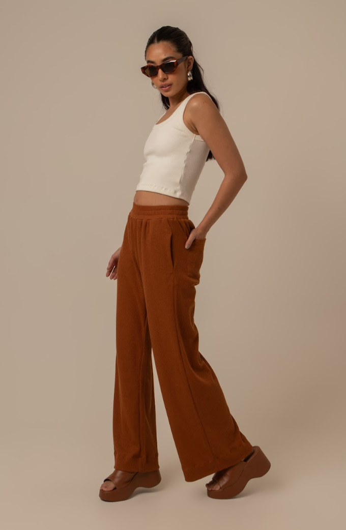 calça comfy clássica | calça waffle reta confortável