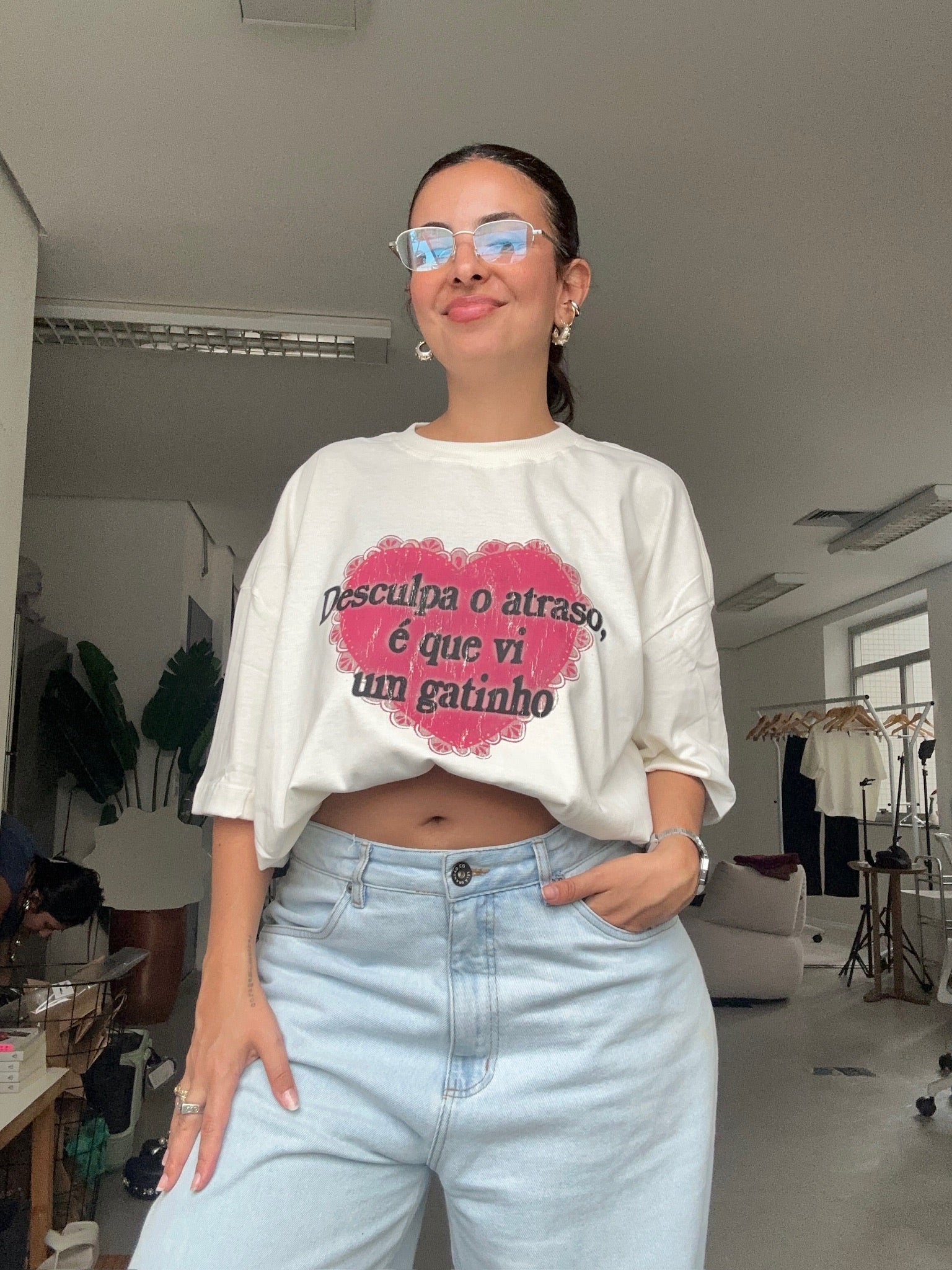 camisetão desculpa o atraso gatinho