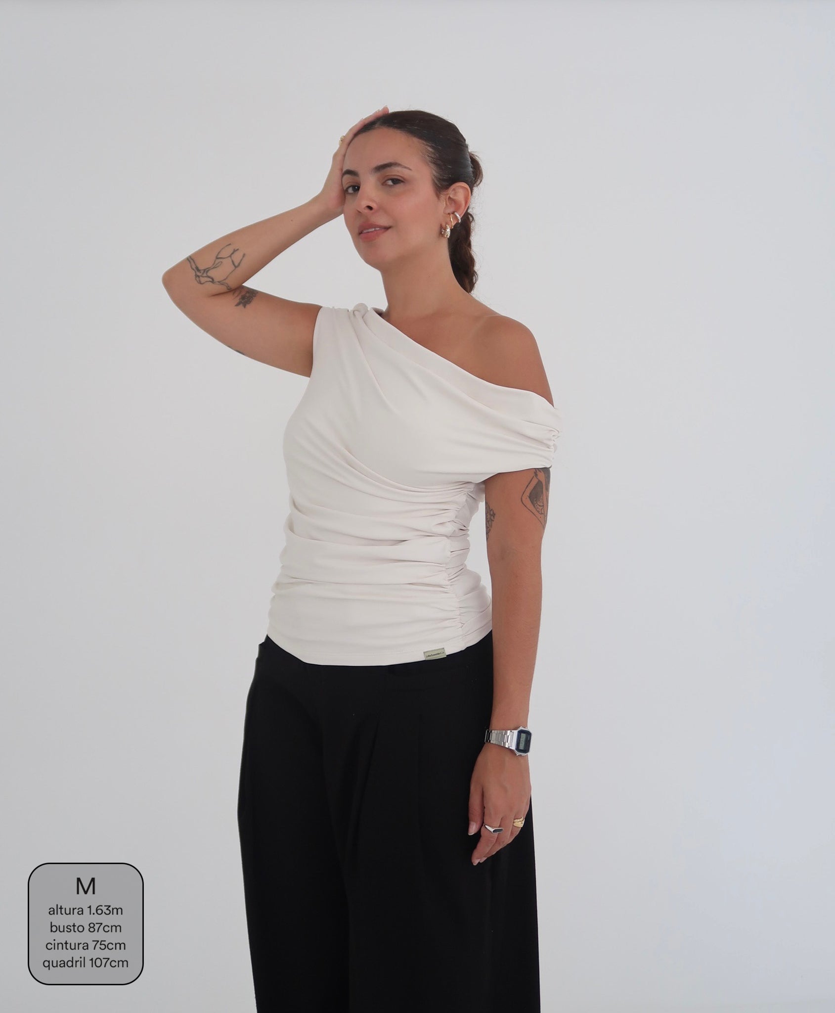 blusa ombro a ombro clássica