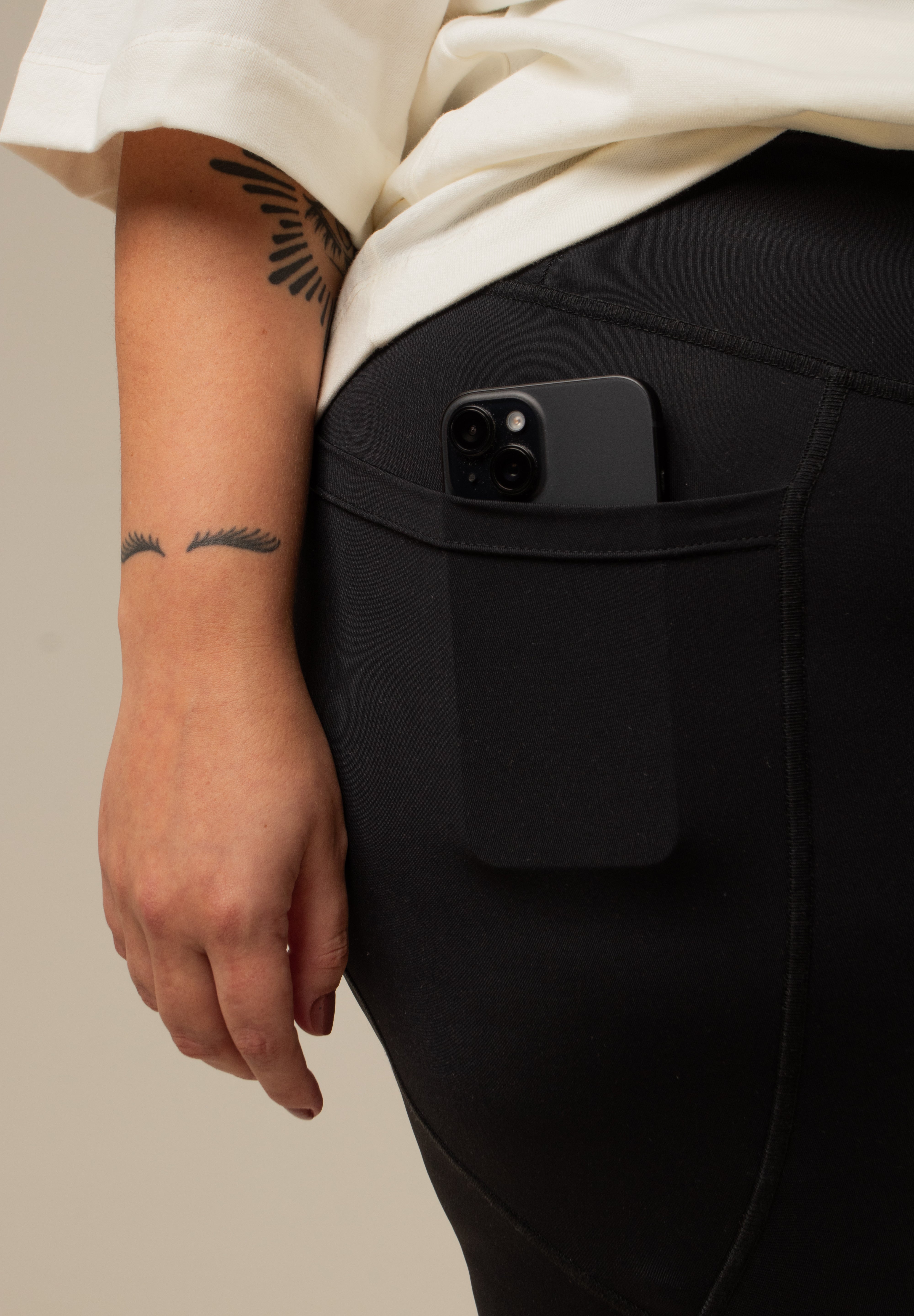 short compress gym babe | short fitness com bolsos