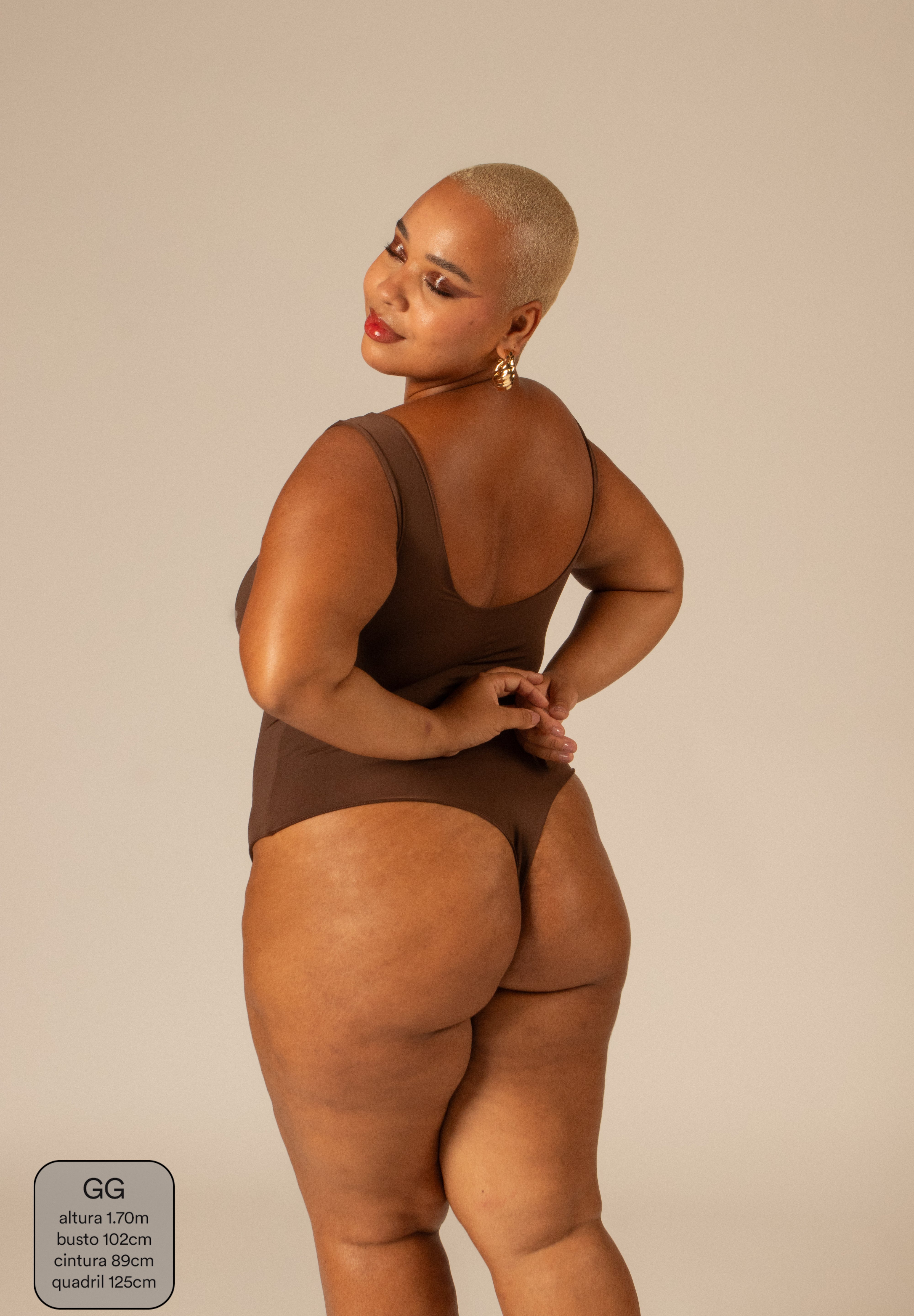 body kim alcinha