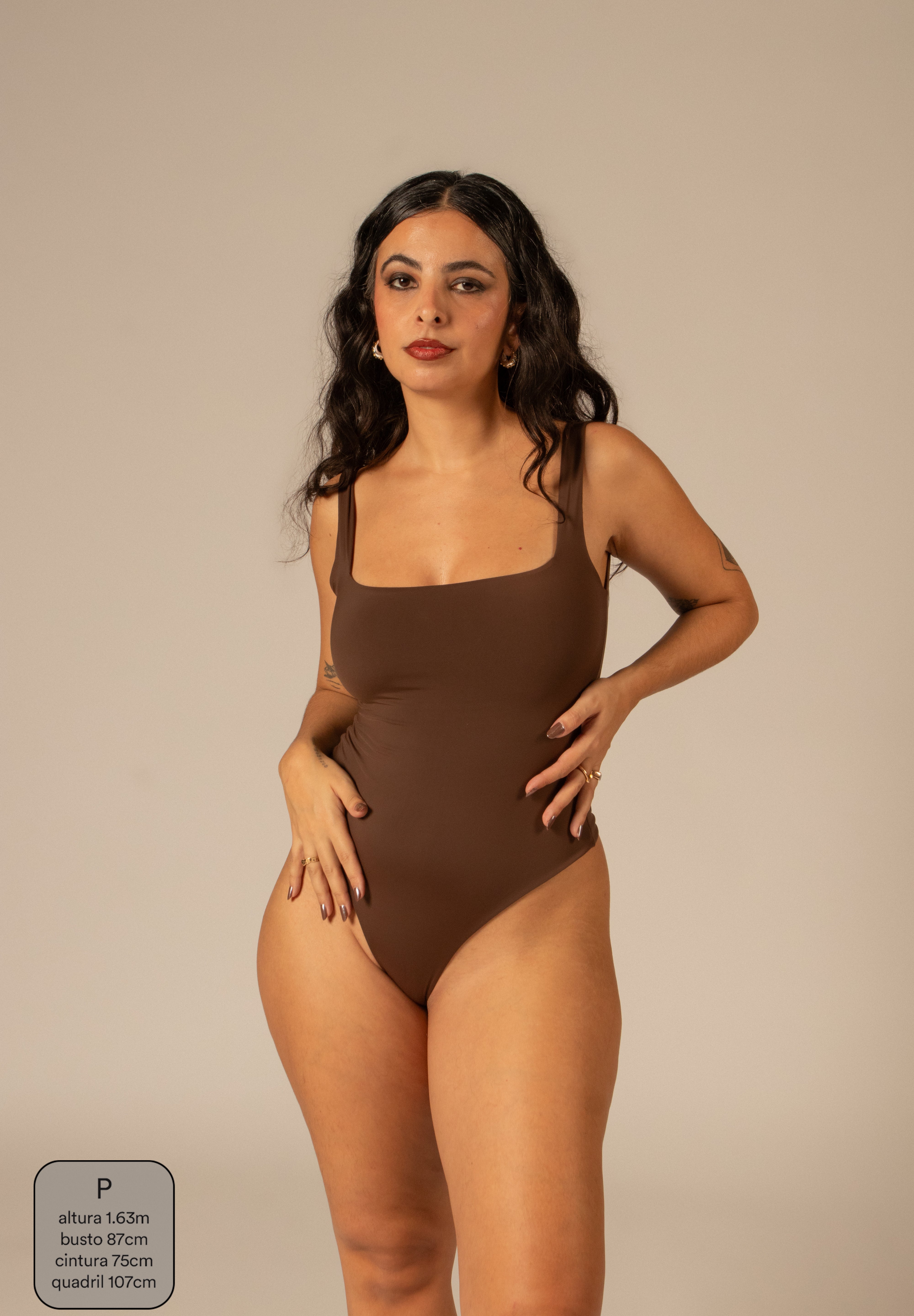 body kim alcinha