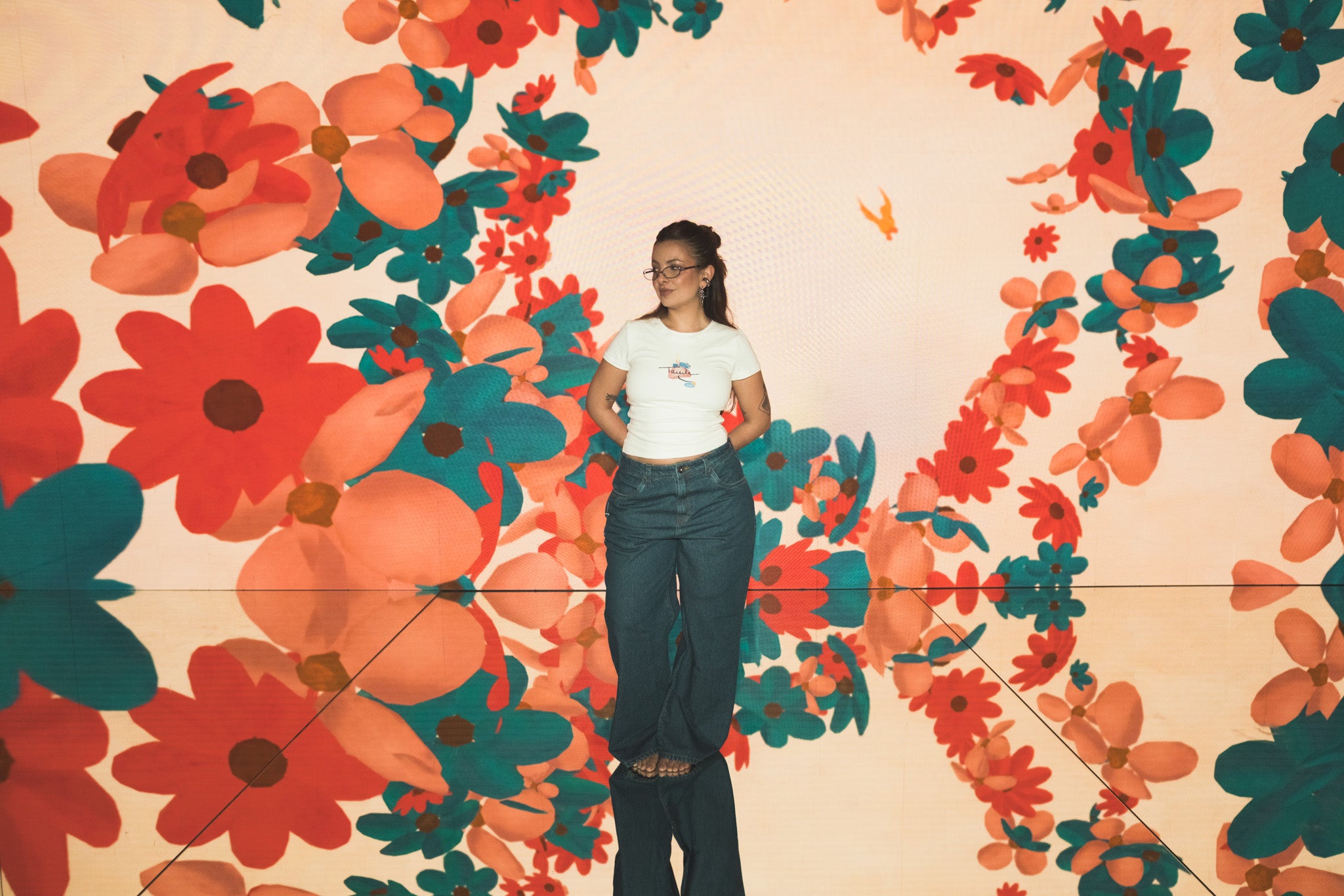 calça jeans ajustável lua | collab tarsila do amaral