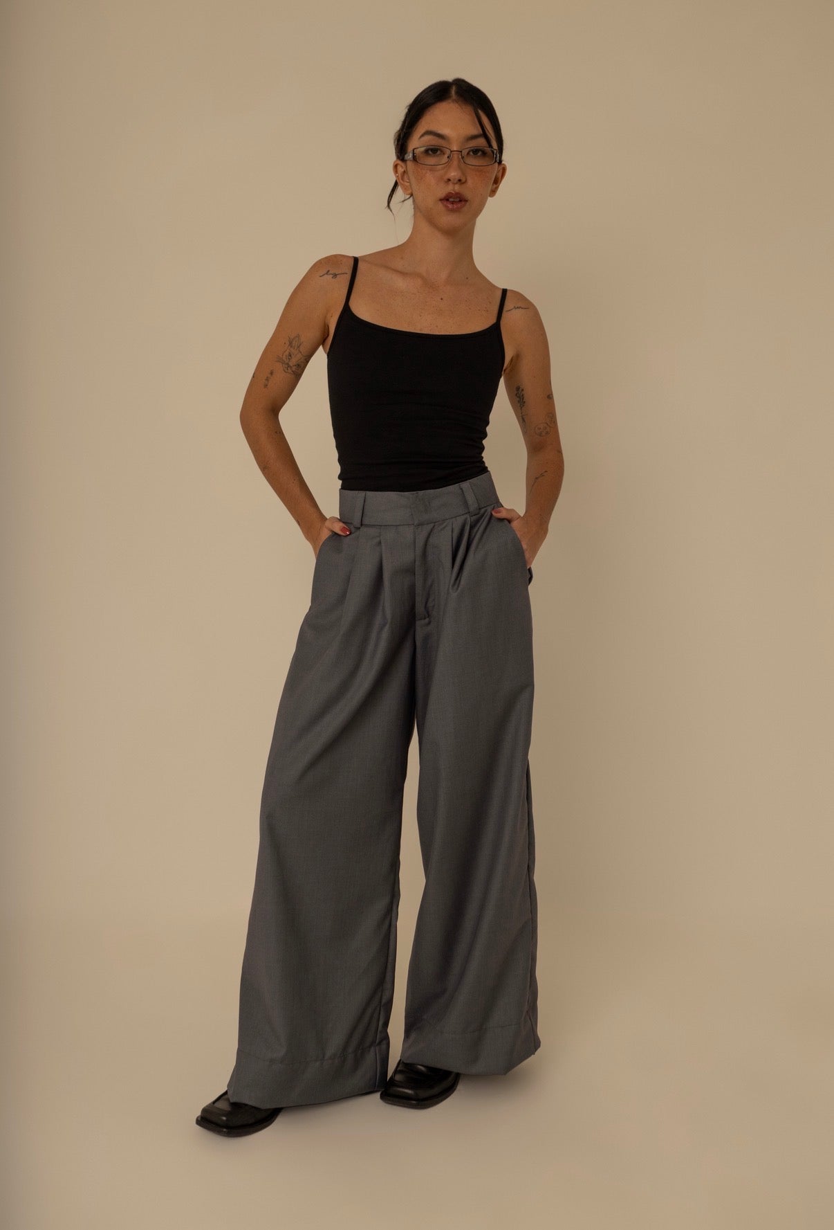 calça alfaiataria ajustável chefa