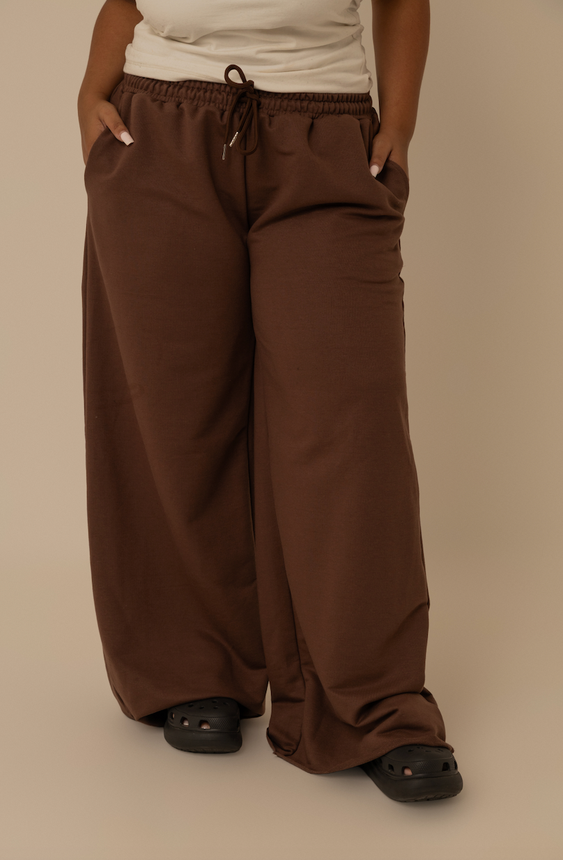 calça de moletom cozy wide | calça de moletom feminina ampla com bolsos grandes