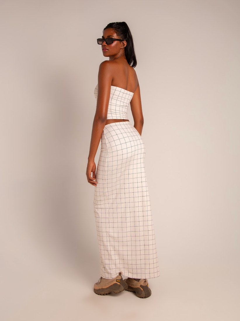 Saia longa online com fenda lateral