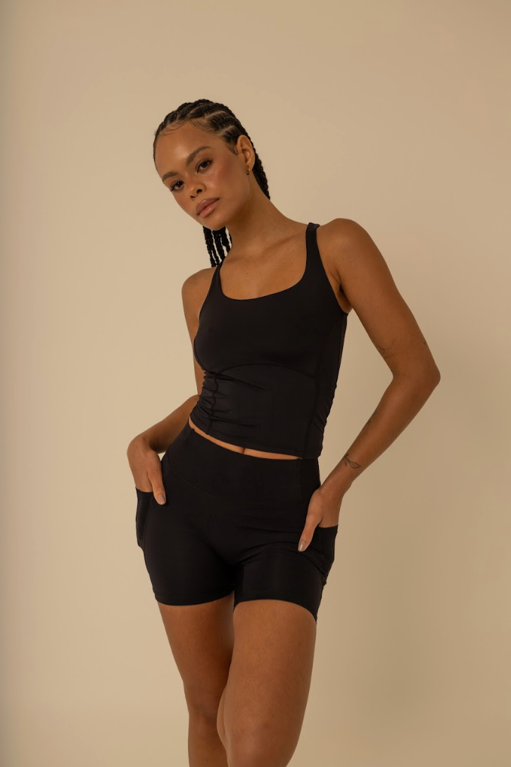shorts biker gym babe