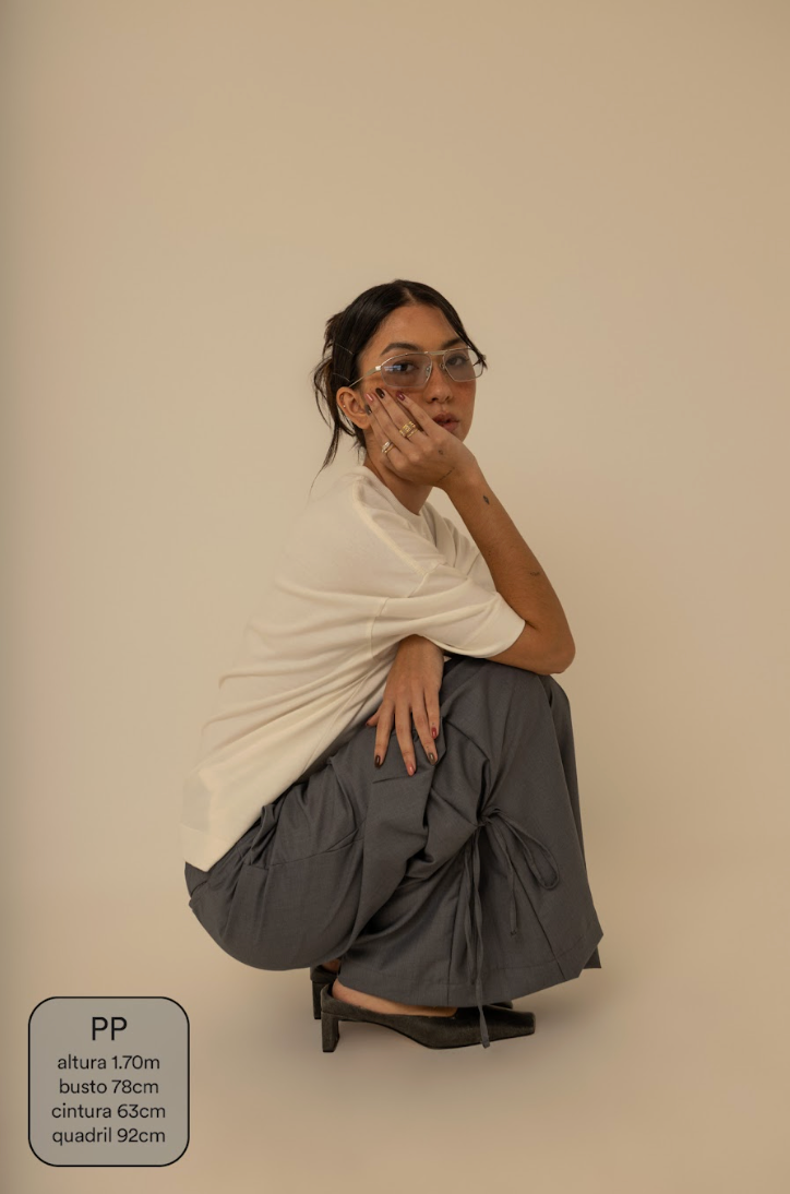 calça laço | calça alfaiataria com amarração na barra