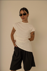 blusa assimétrica manguinha chefa