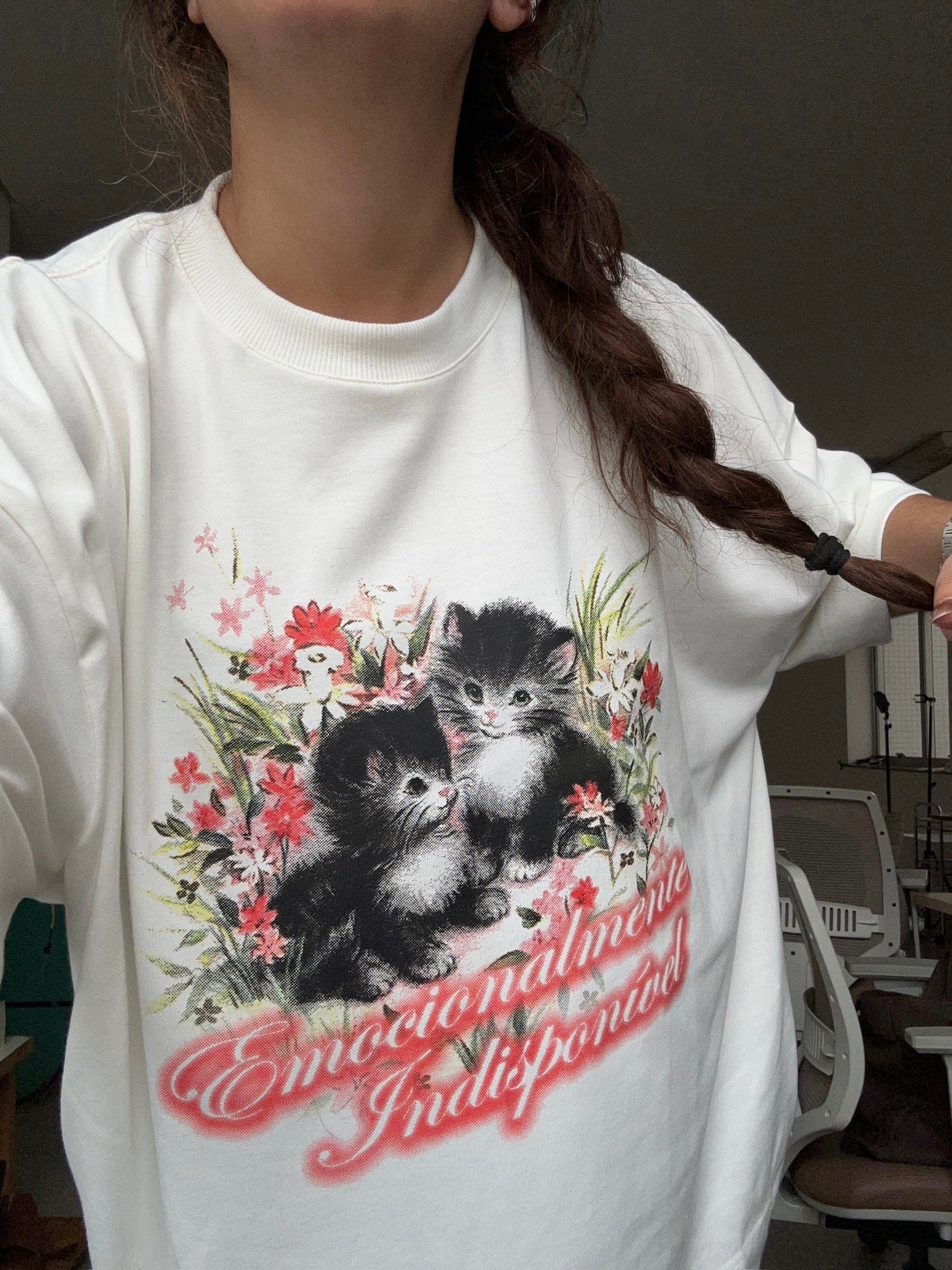 camiseta emocionalmente indisponível