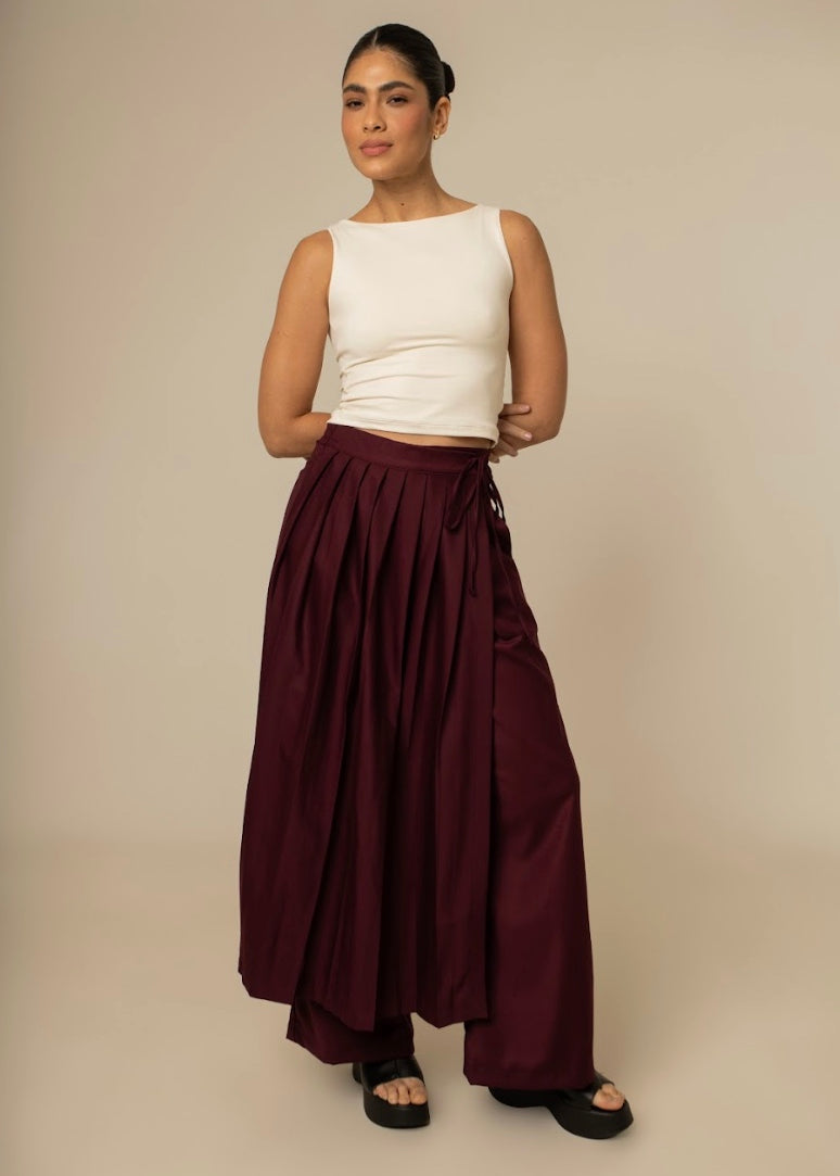 calça saia plissada collab frida & lela