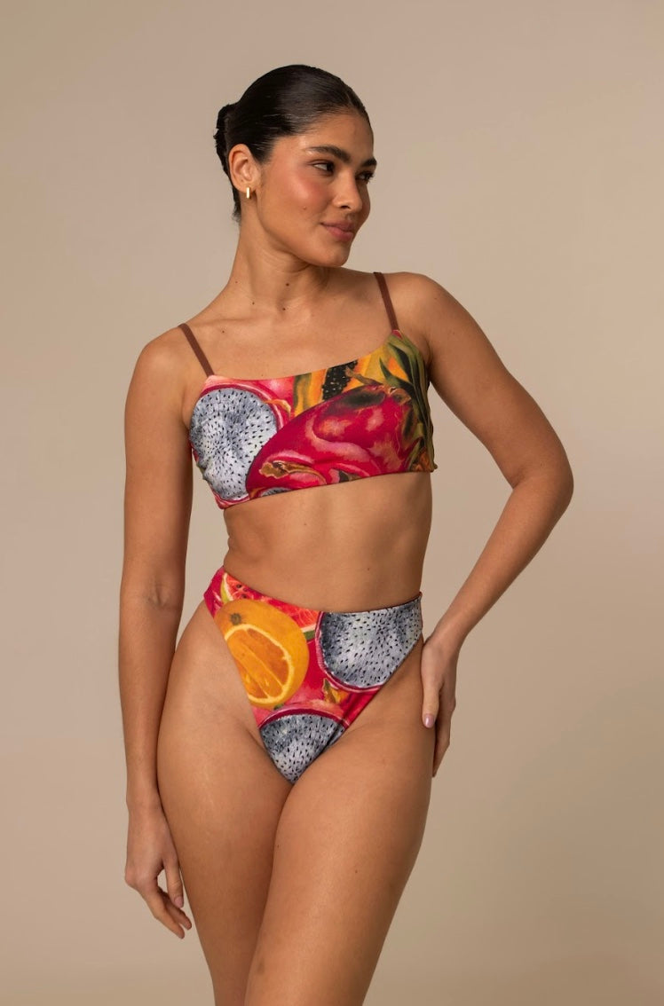 top reto collab frida & lela