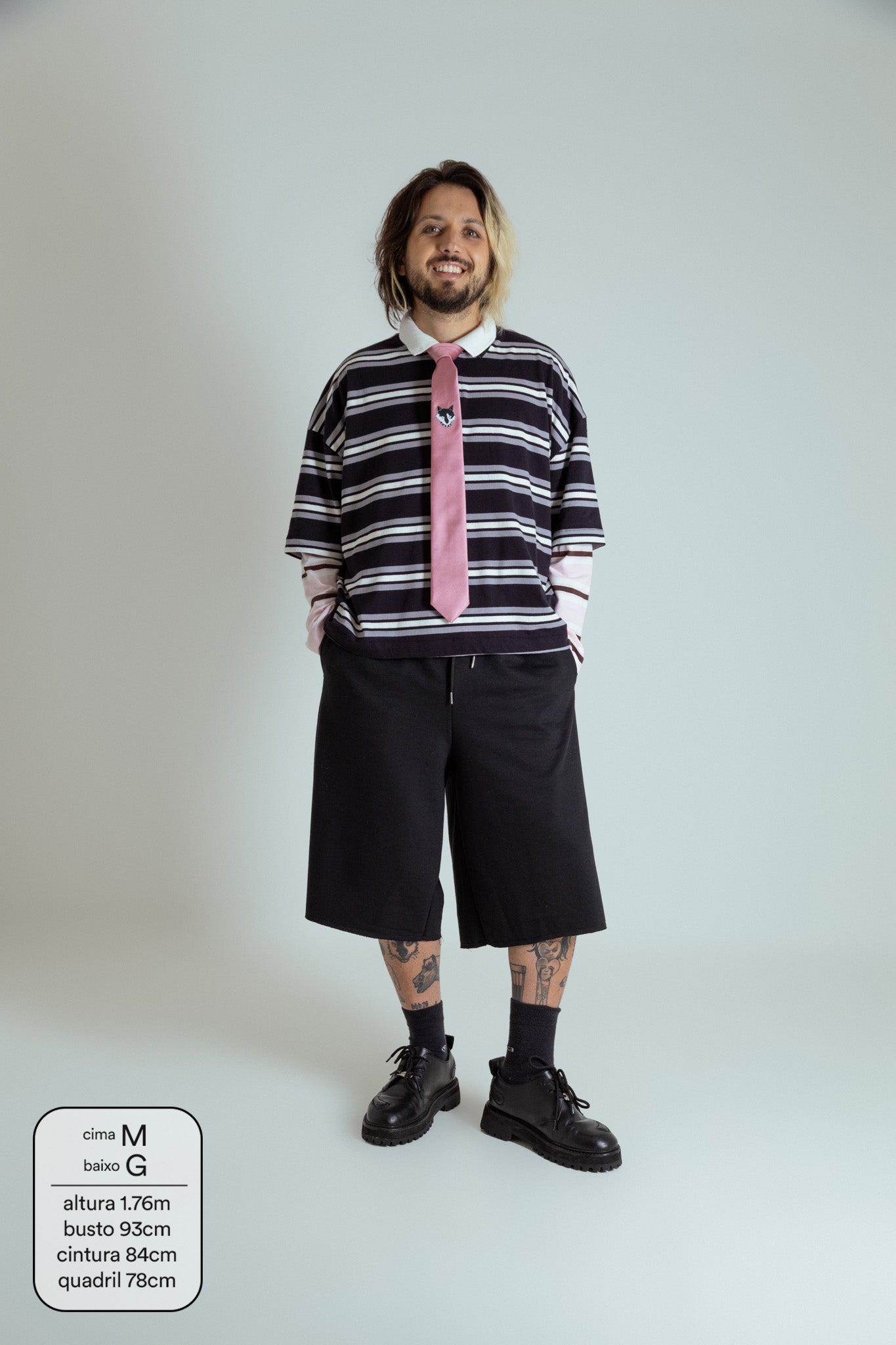 short bermudão de moletom LUV