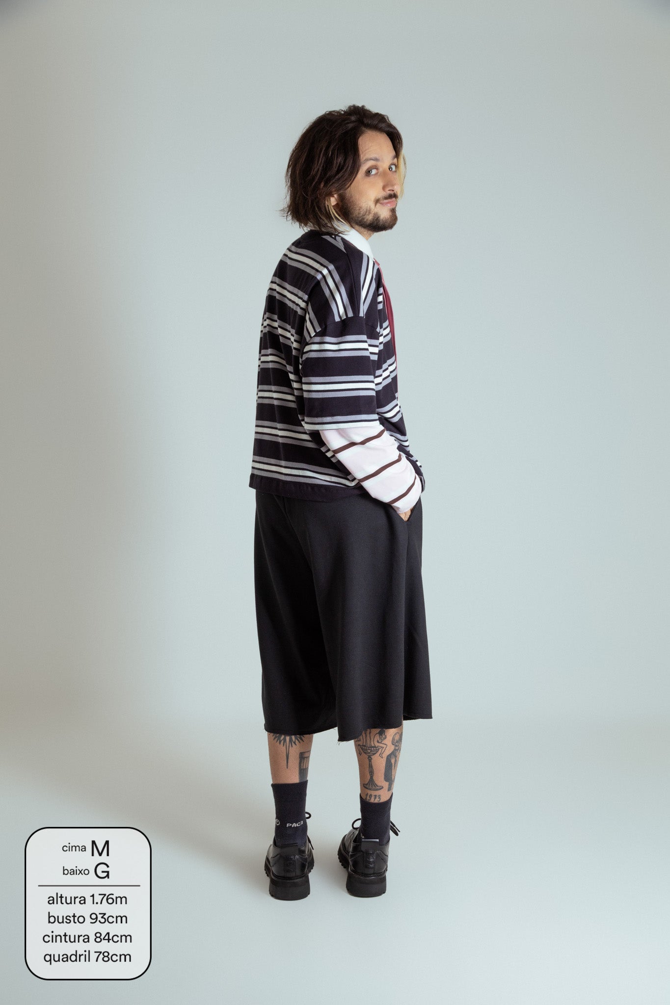 short bermudão de moletom LUV