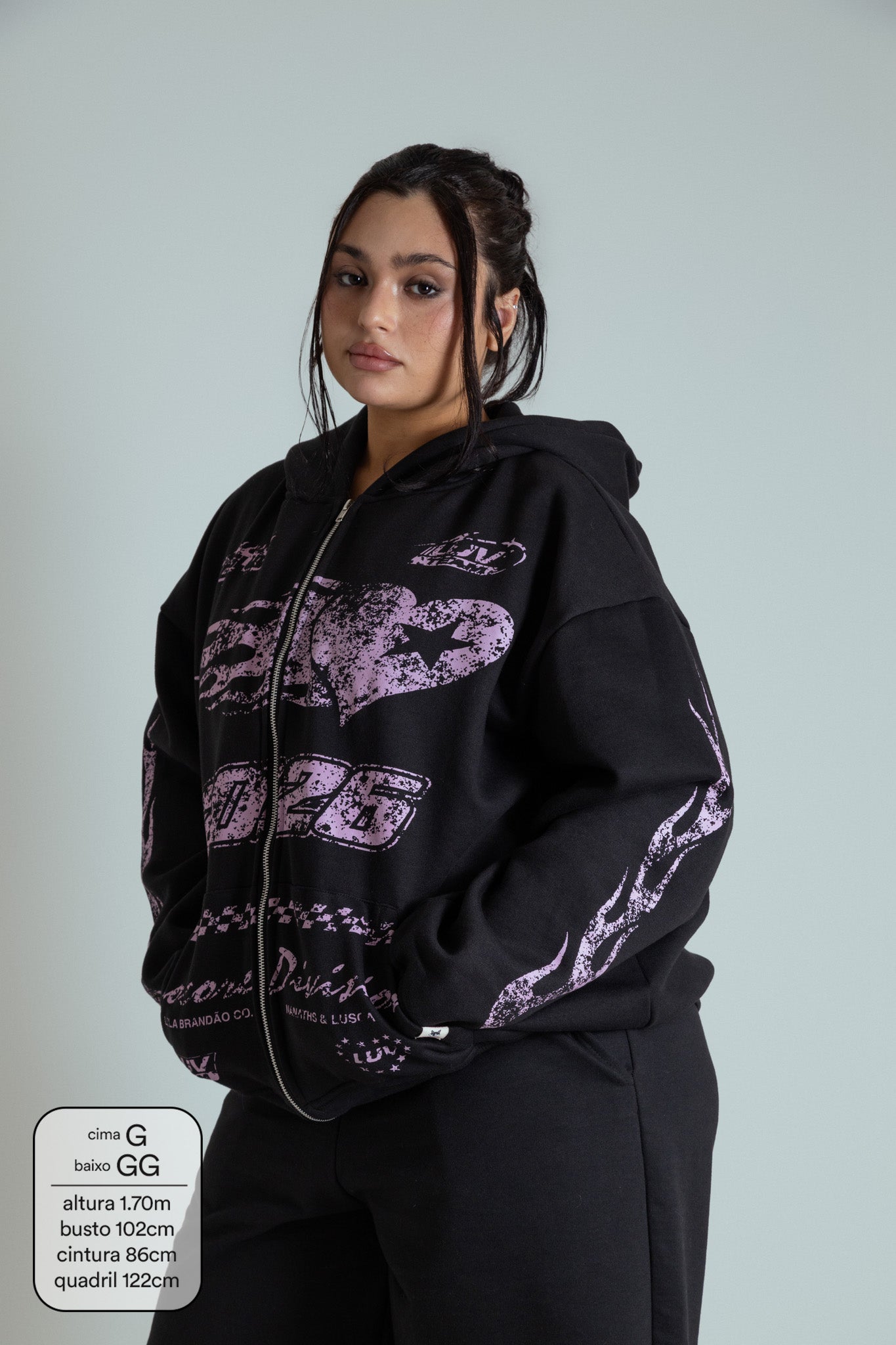 moletom estampado com zíper e capuz oversized LUV