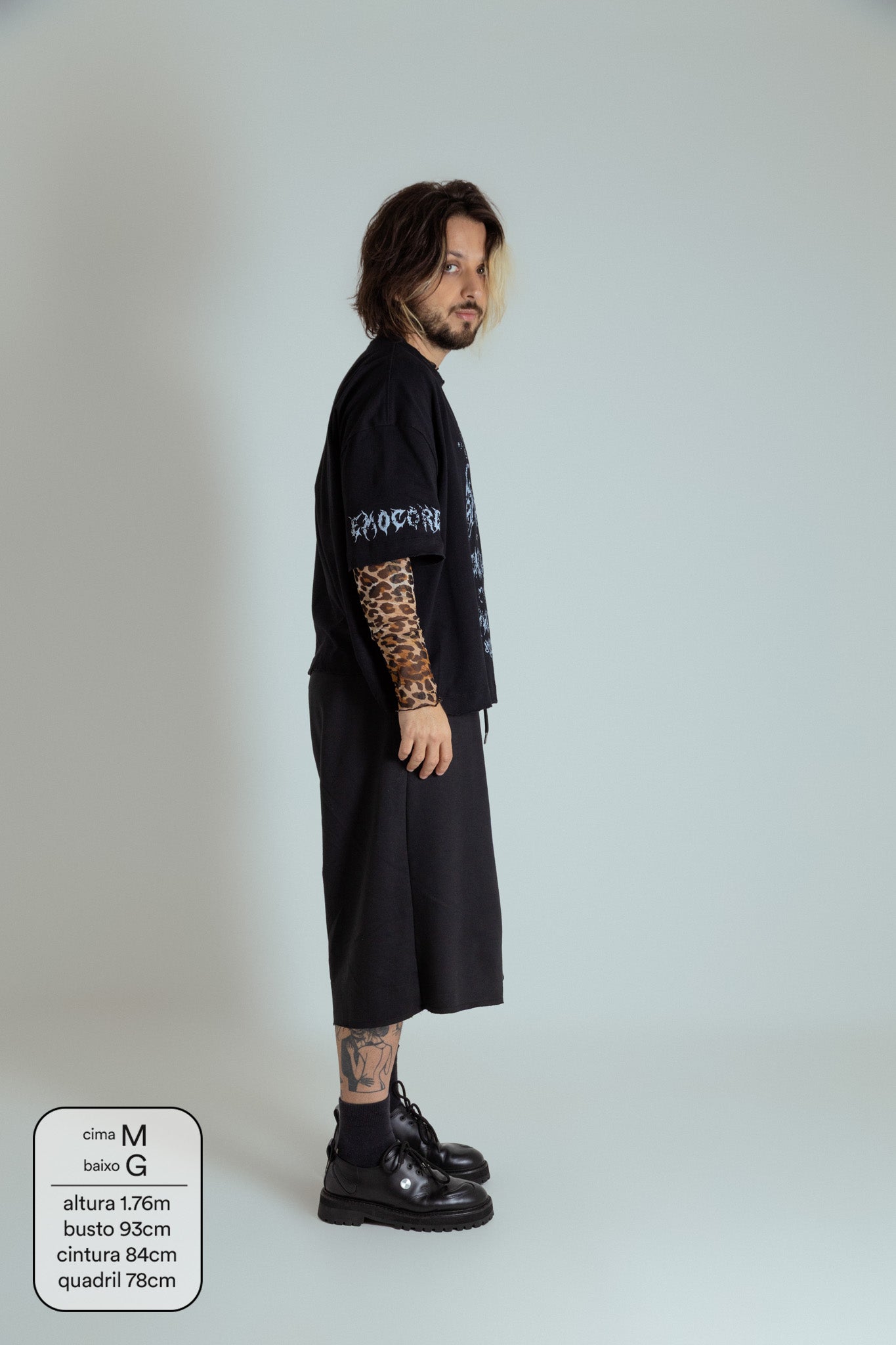 short bermudão de moletom LUV