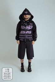 moletom estampado com zíper e capuz oversized LUV