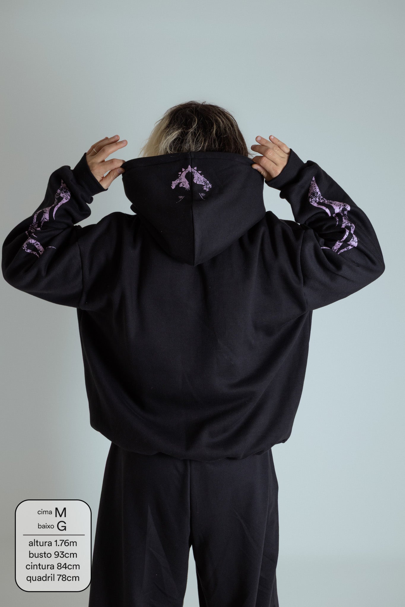 moletom estampado com zíper e capuz oversized LUV