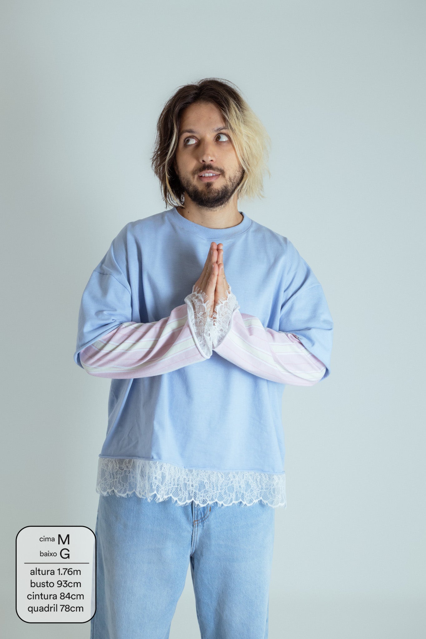 camisetão sobreposição renda oversized LUV