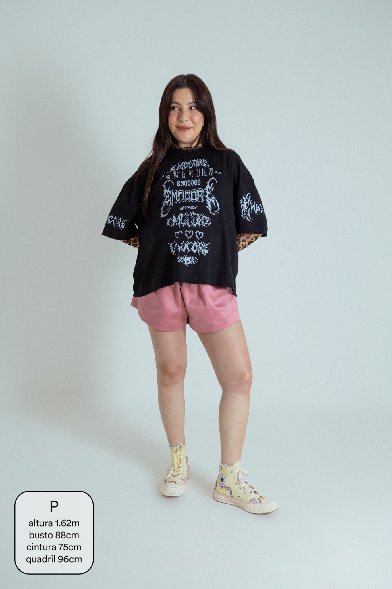 camisetão emocore LUV | camiseta oversized 100% algodão