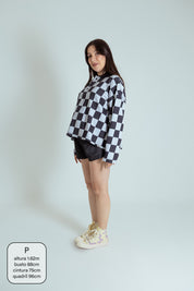 polo emo quadriculada oversized manga longa LUV