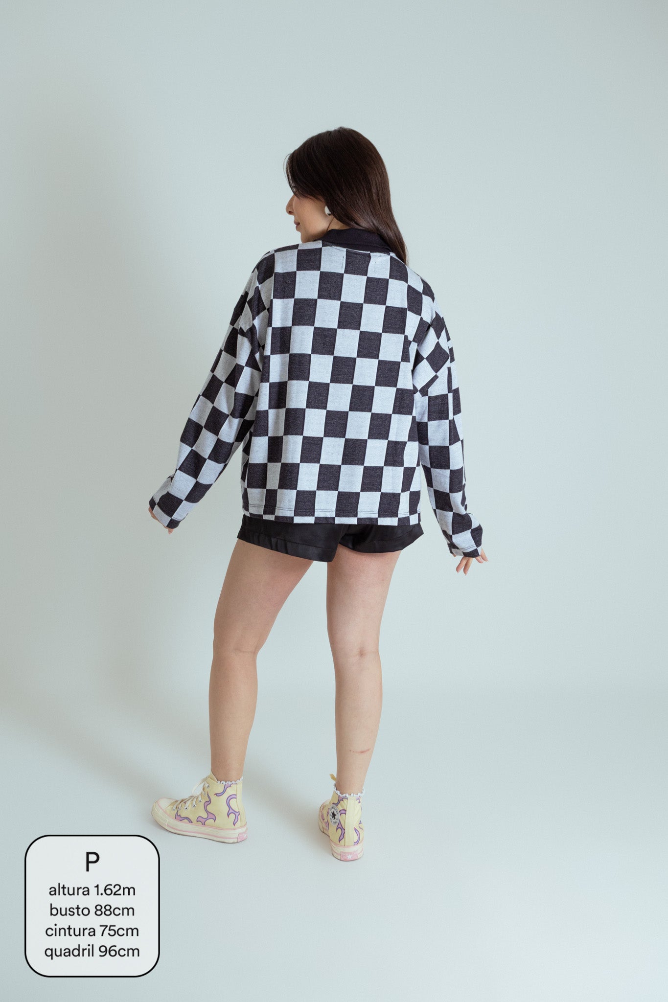 polo emo quadriculada oversized manga longa LUV