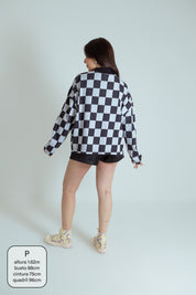 polo emo quadriculada oversized manga longa LUV