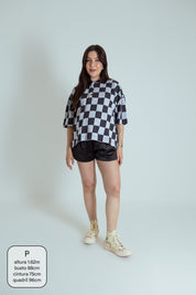 polo emo quadriculada oversized manga curta LUV