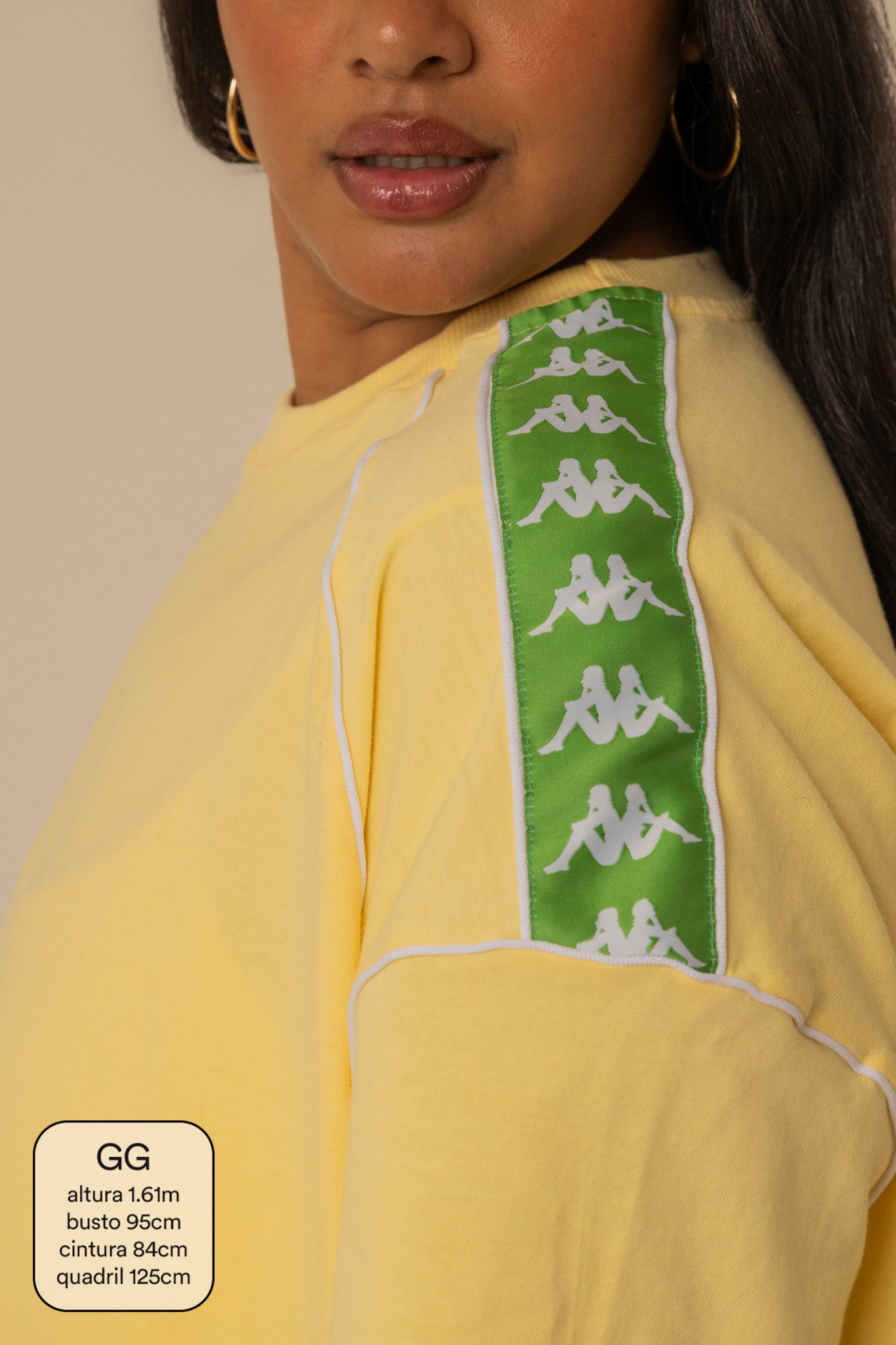 camisetão oversized com recorte lela & kappa