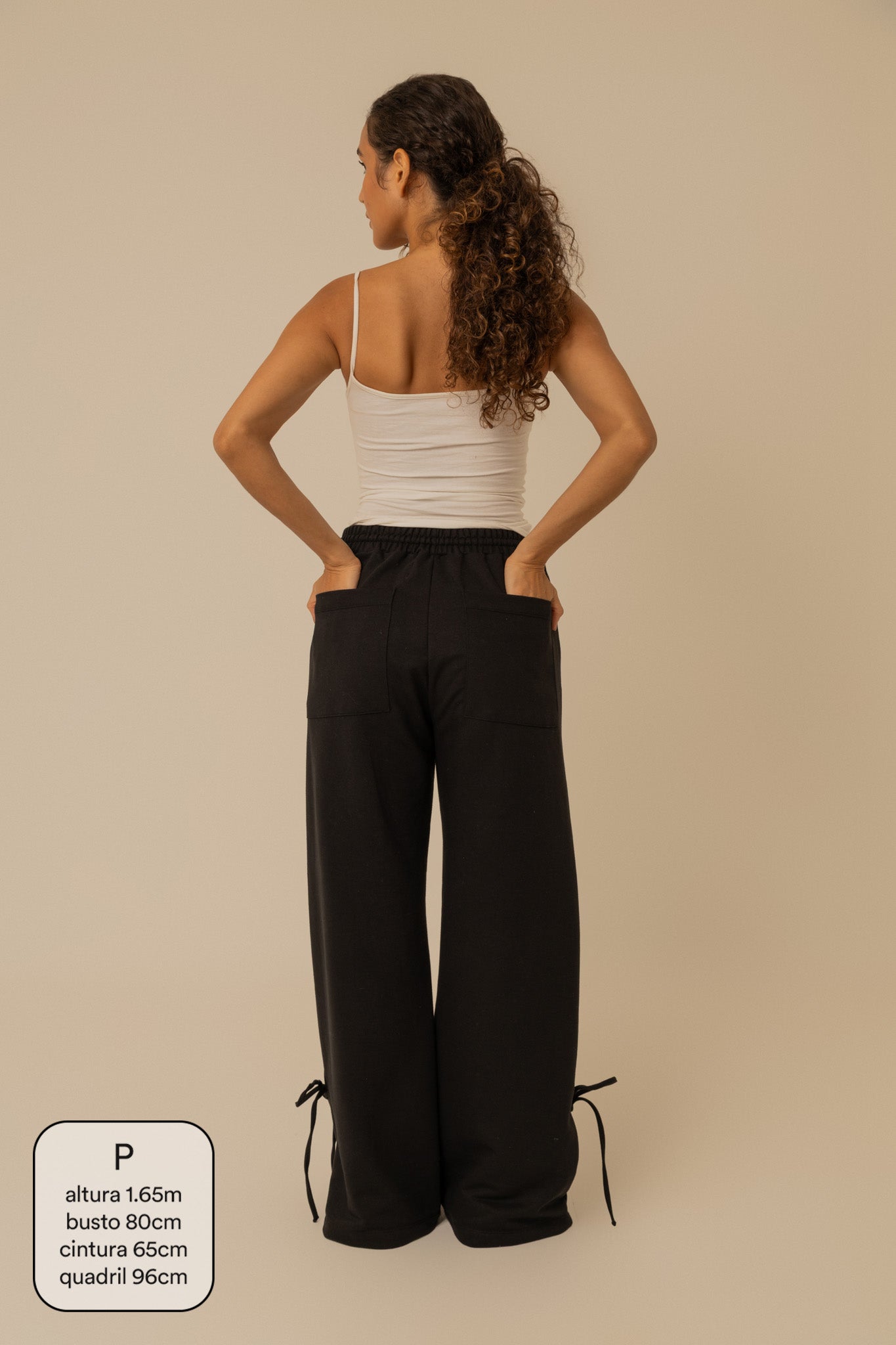 calça de moletom laço cozy | calça de moletom feminina com amarração e bolsos grandes