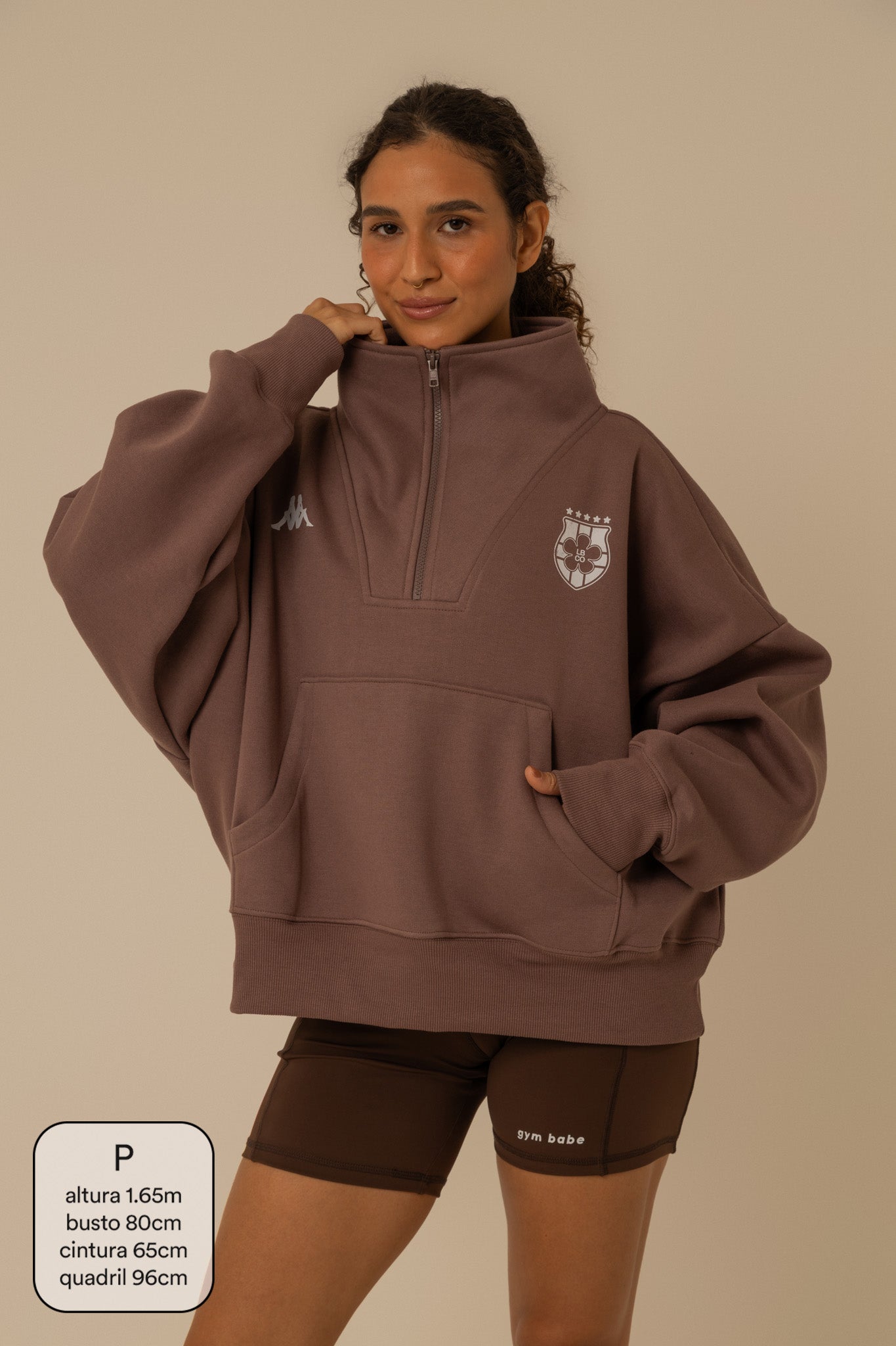 moletom gym babe lela & kappa | moletom oversized com zíper e bolsos
