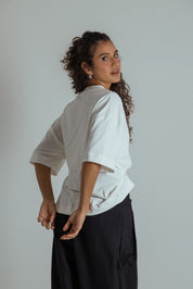 camisetão oversized ajustável com botões