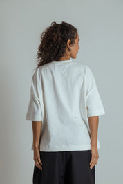 camisetão oversized ajustável com botões