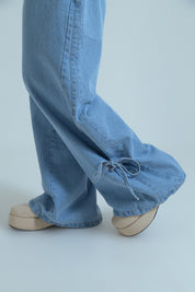 calça jeans ajustável laço light blue