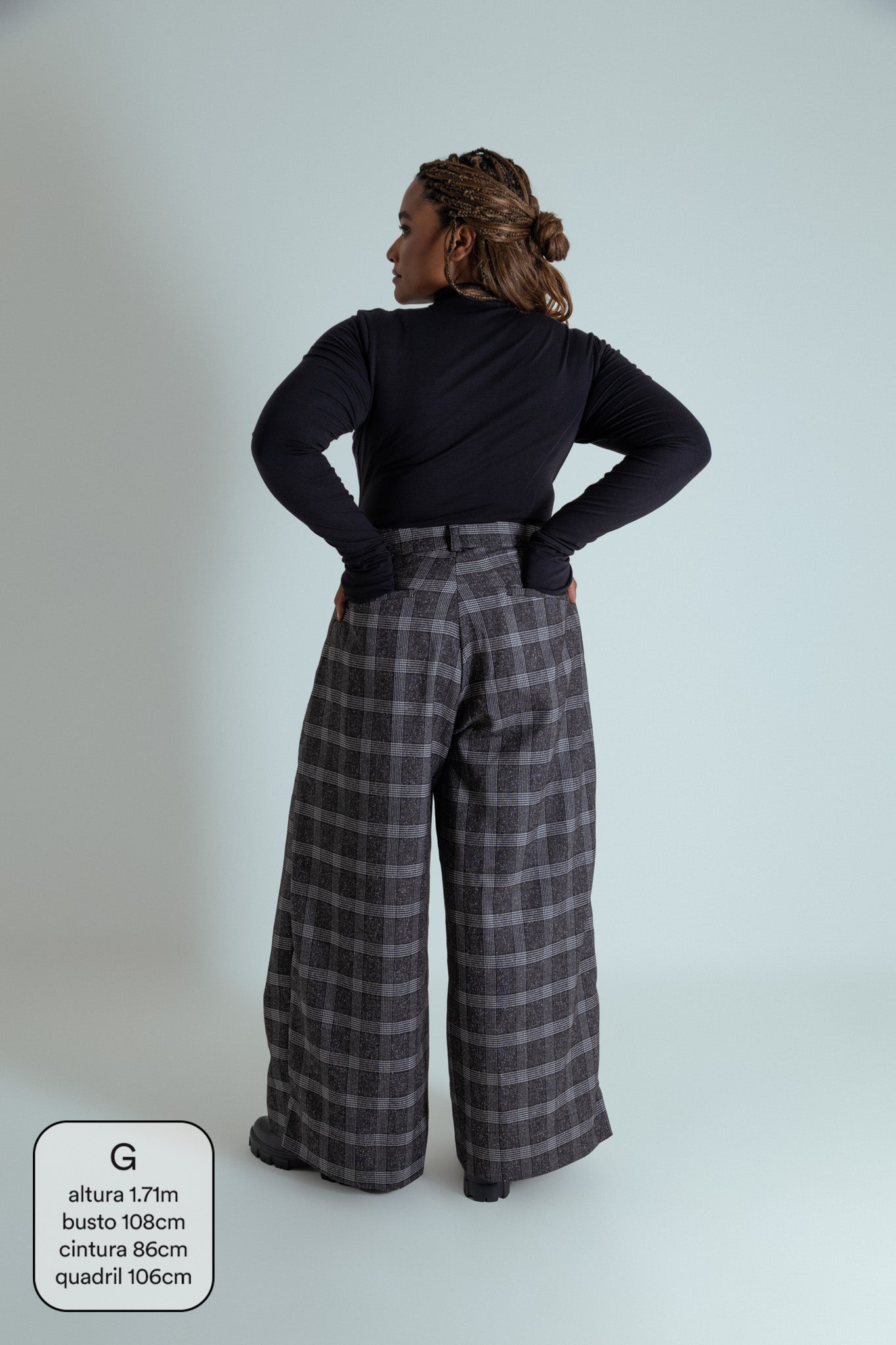 calça alfaiataria ajustável xadrez chefa