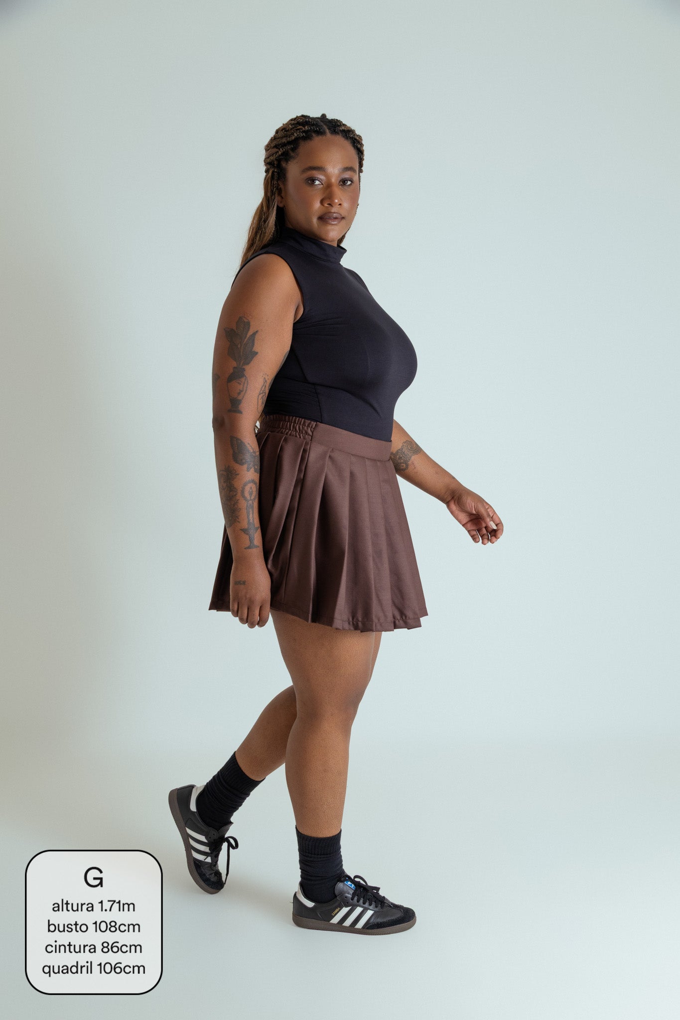 mini short saia plissado