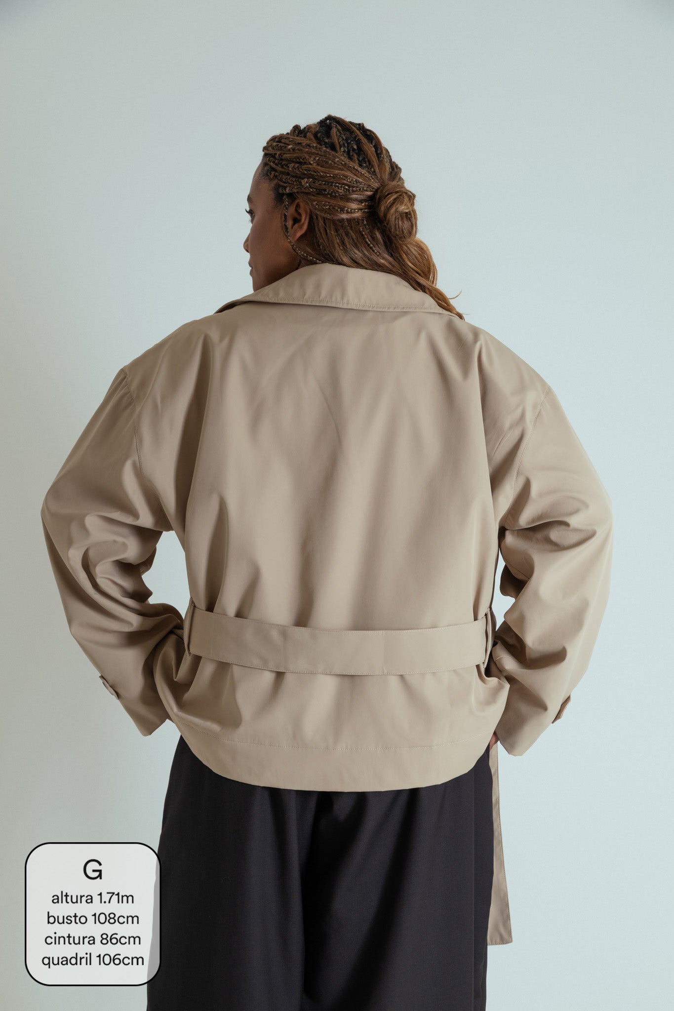 casaco trench coat curto