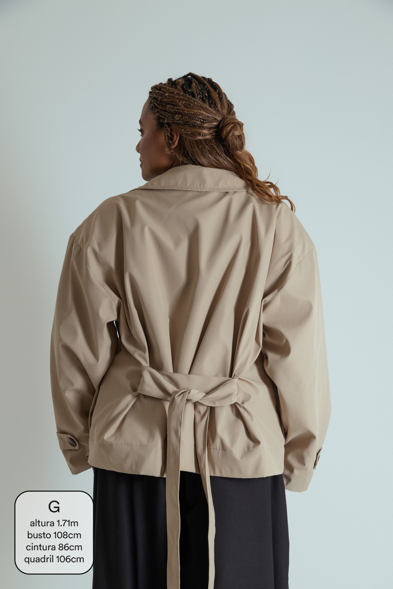 casaco trench coat curto