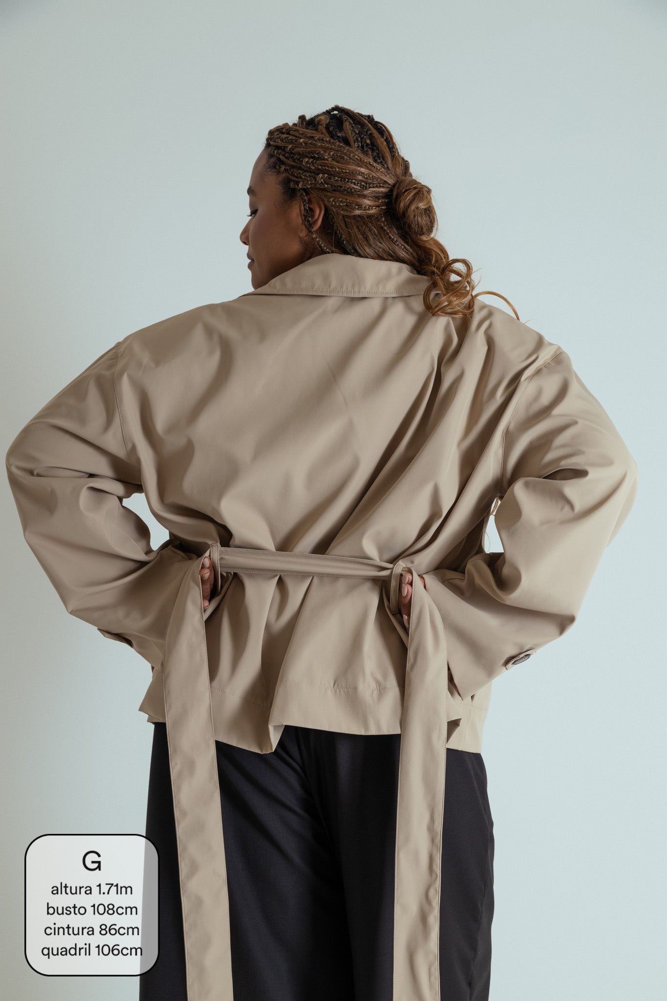 casaco trench coat curto