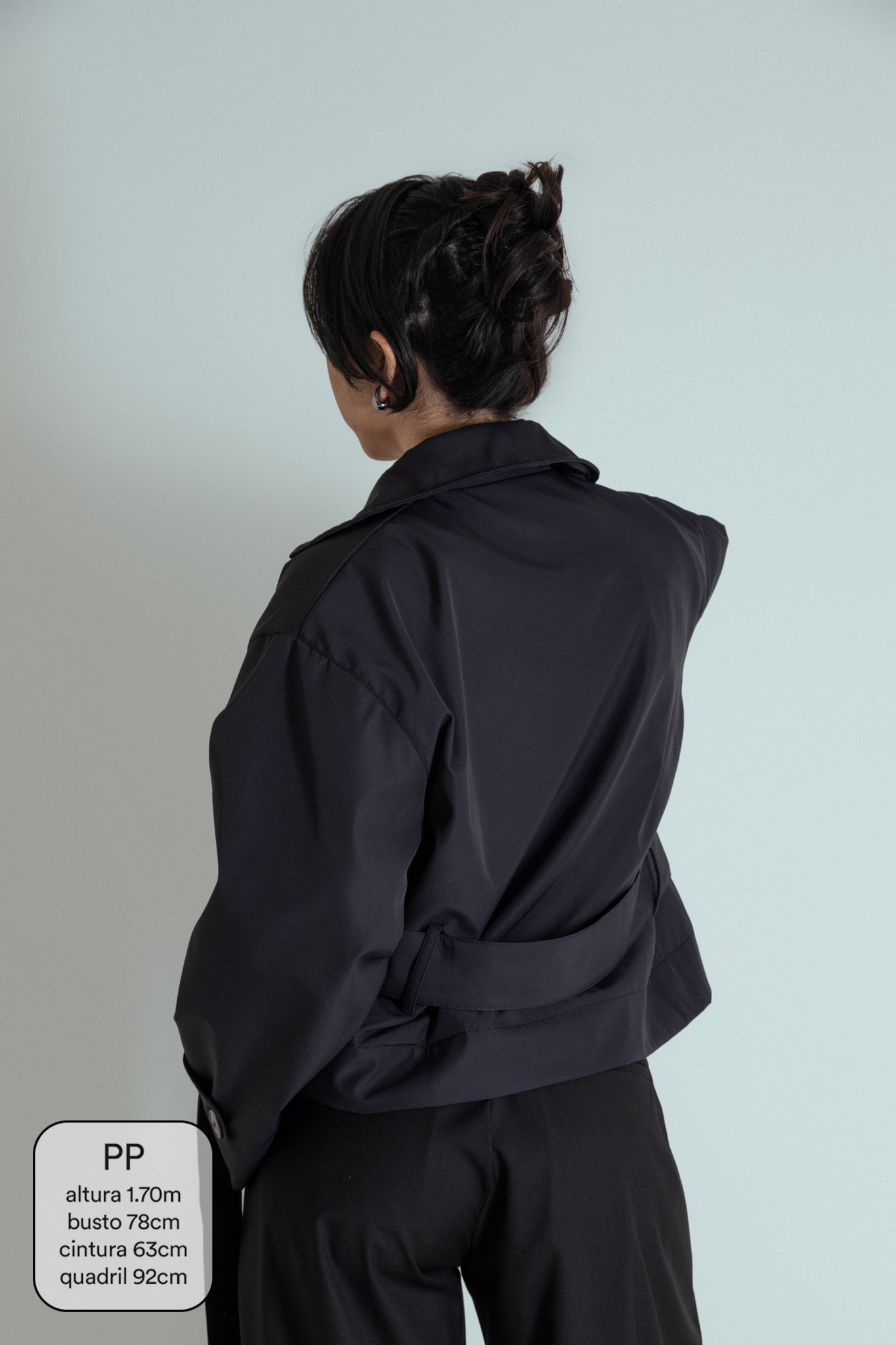 casaco trench coat curto