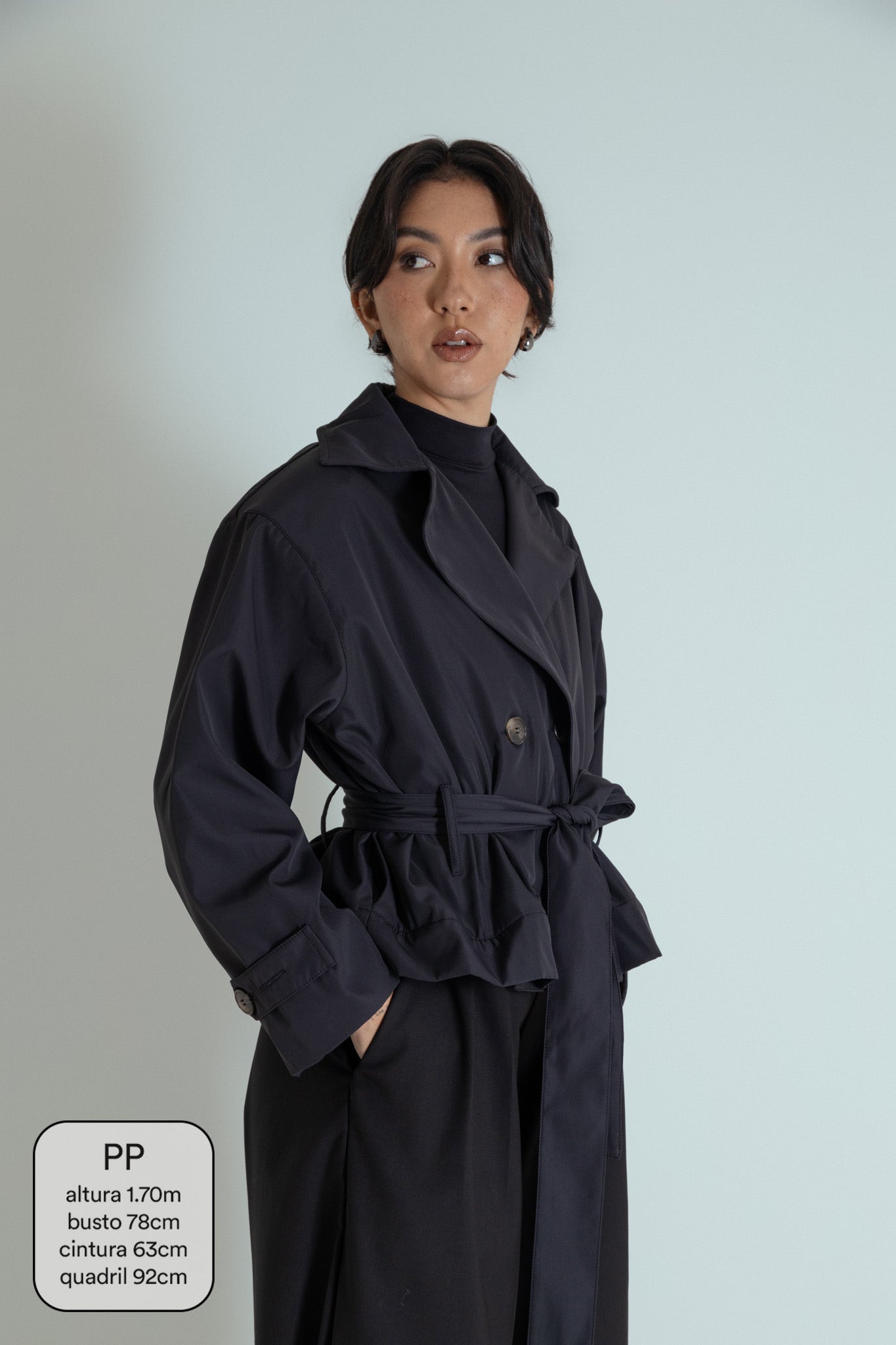 casaco trench coat curto