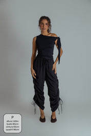calça franzida com altura ajustável