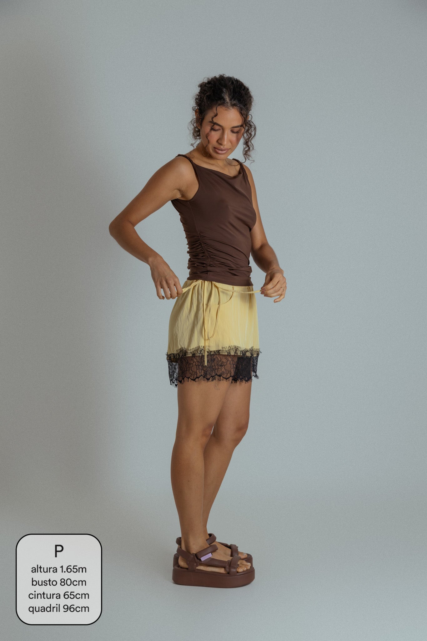 short infinito com renda