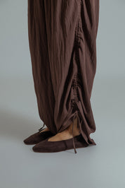 calça franzida com altura ajustável