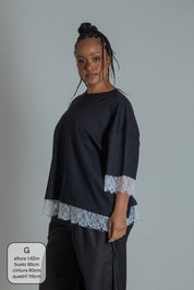 camisetão oversized com renda