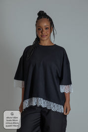 camisetão oversized com renda