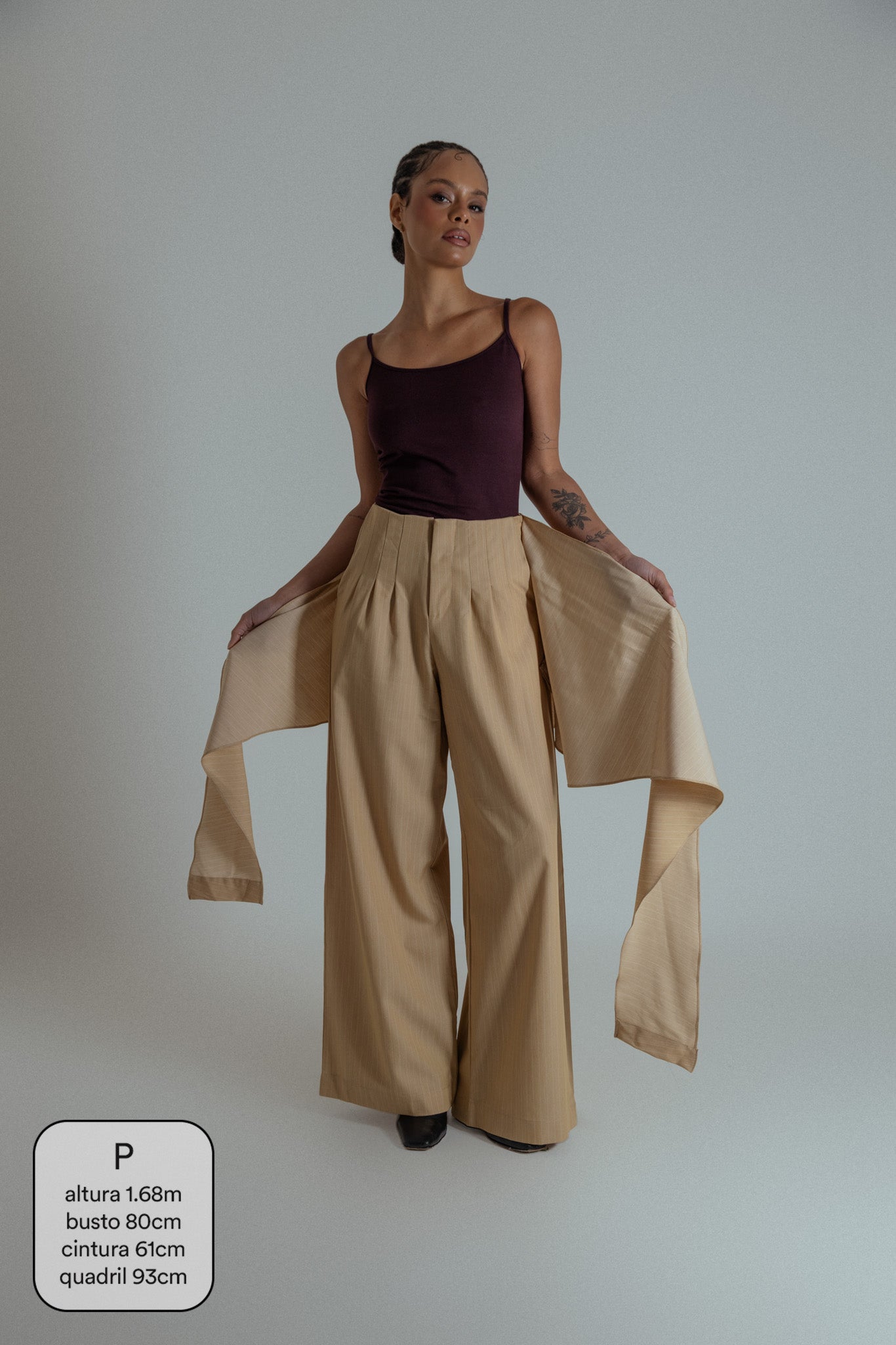 calça drama | calça de alfaiataria com amarração sobreposta