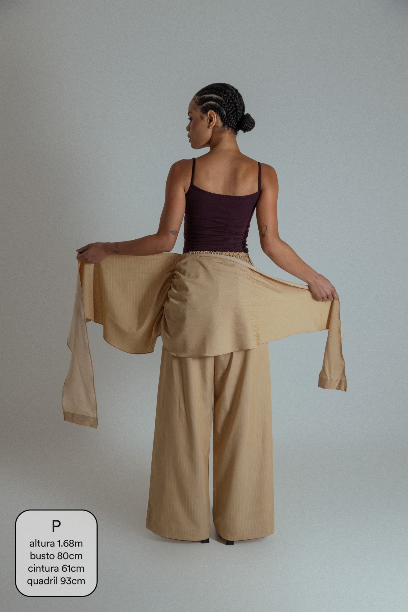 calça drama | calça de alfaiataria com amarração sobreposta