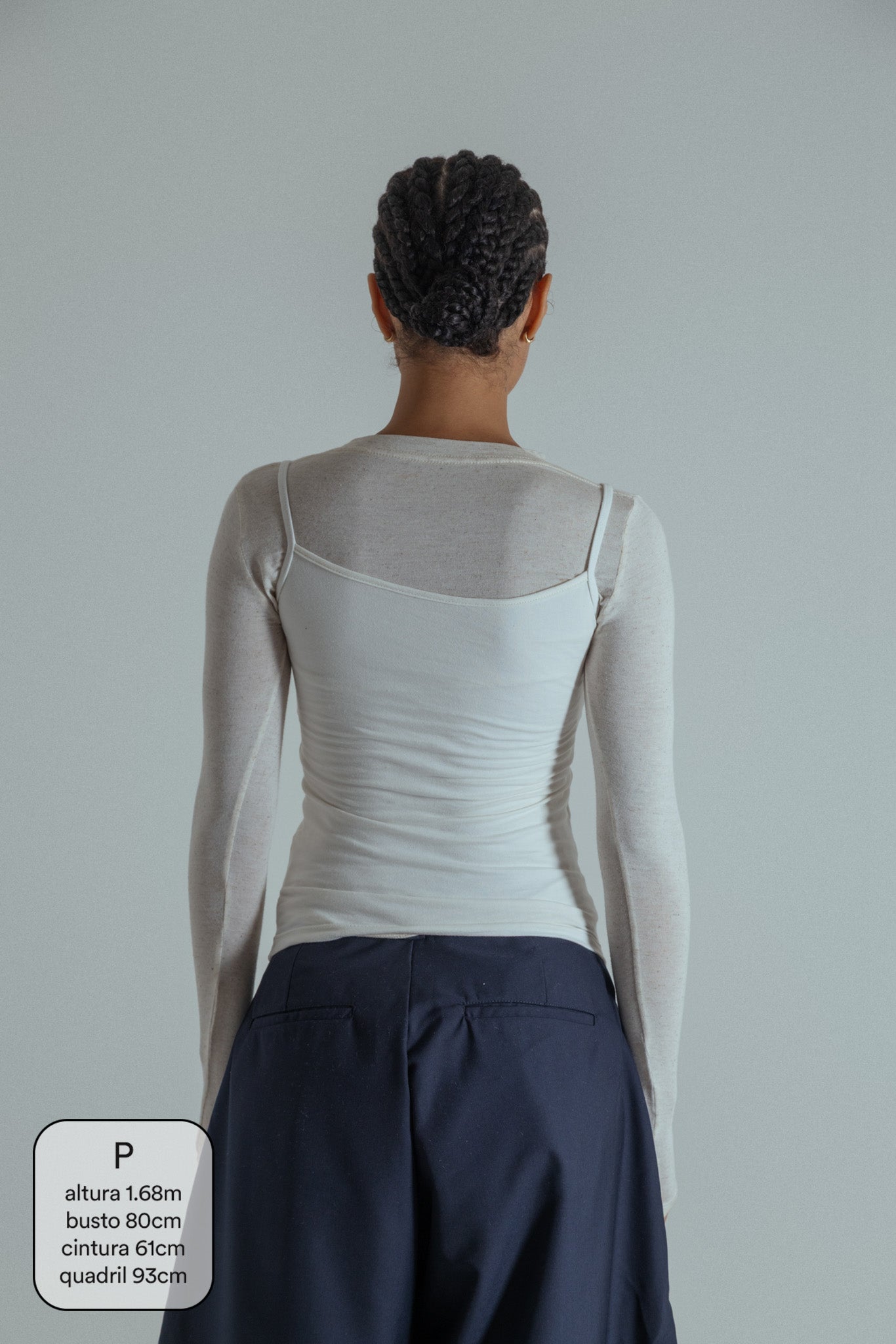 blusa macia manga longa segunda pele