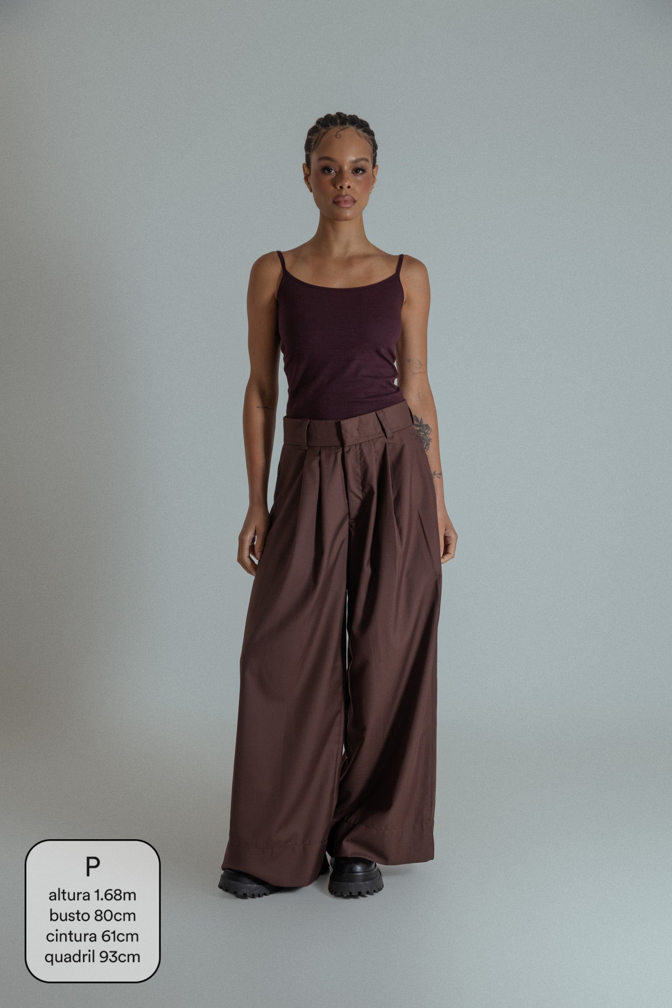 calça alfaiataria ajustável chefa